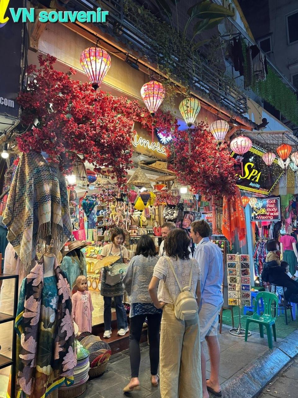 Feliz Hostel Hanoi Exterior foto